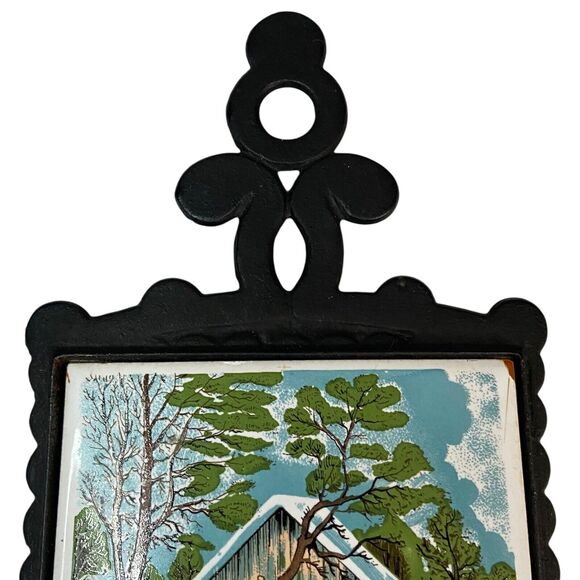Vintage Currier and Ives Kitchen Cast Iron Tile Trivet "The Old Homestead" Japan - Picture 4 of 14
